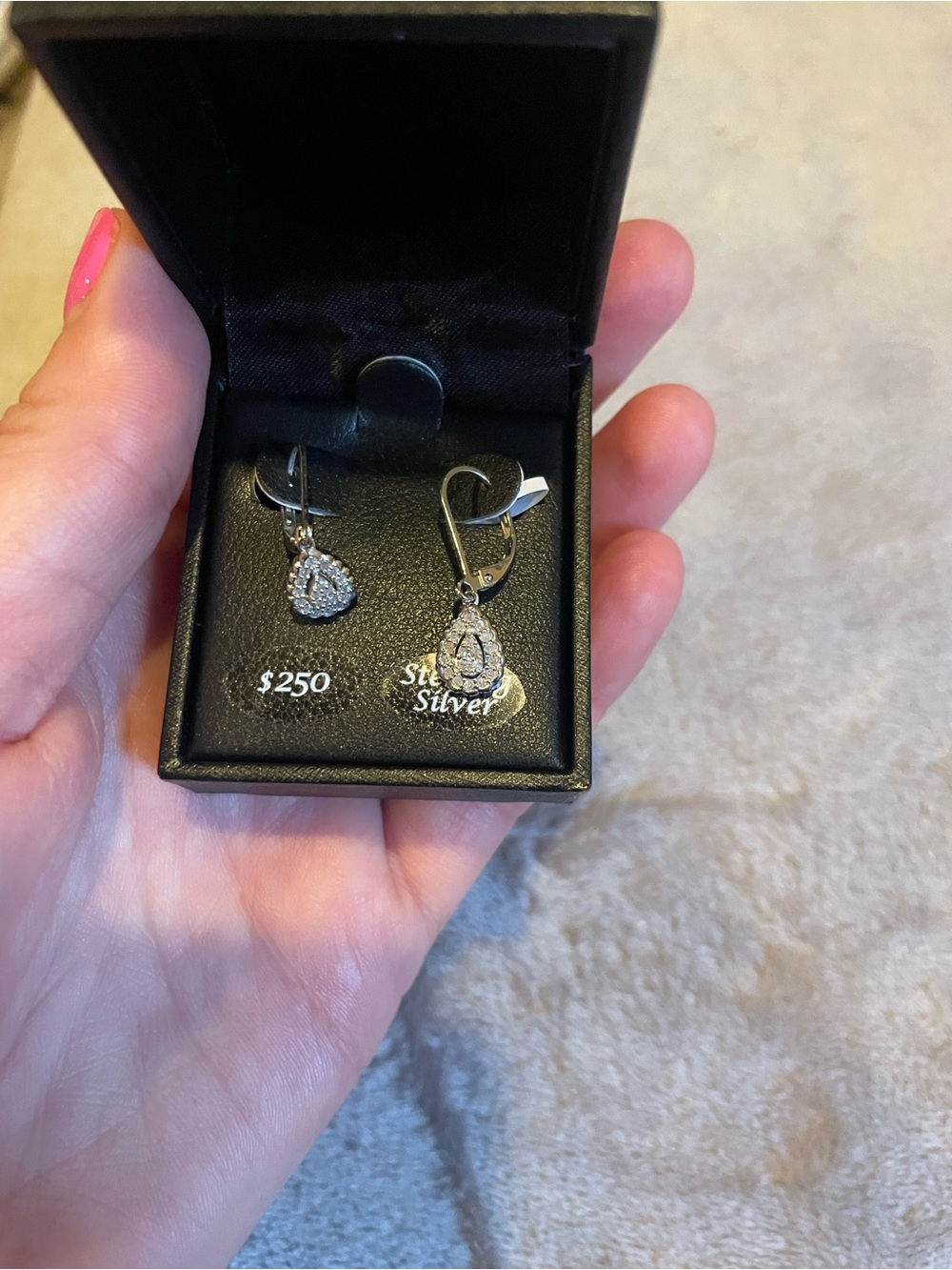 NWT Macy’s Sterling Silver Diamond Teardrop Dangle Earrings - Picture 2 of 7
